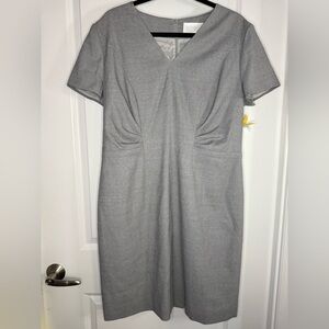 HUGO BOSS Deshina gray sheath dress in 100% virgin wool, sz 14. Work career